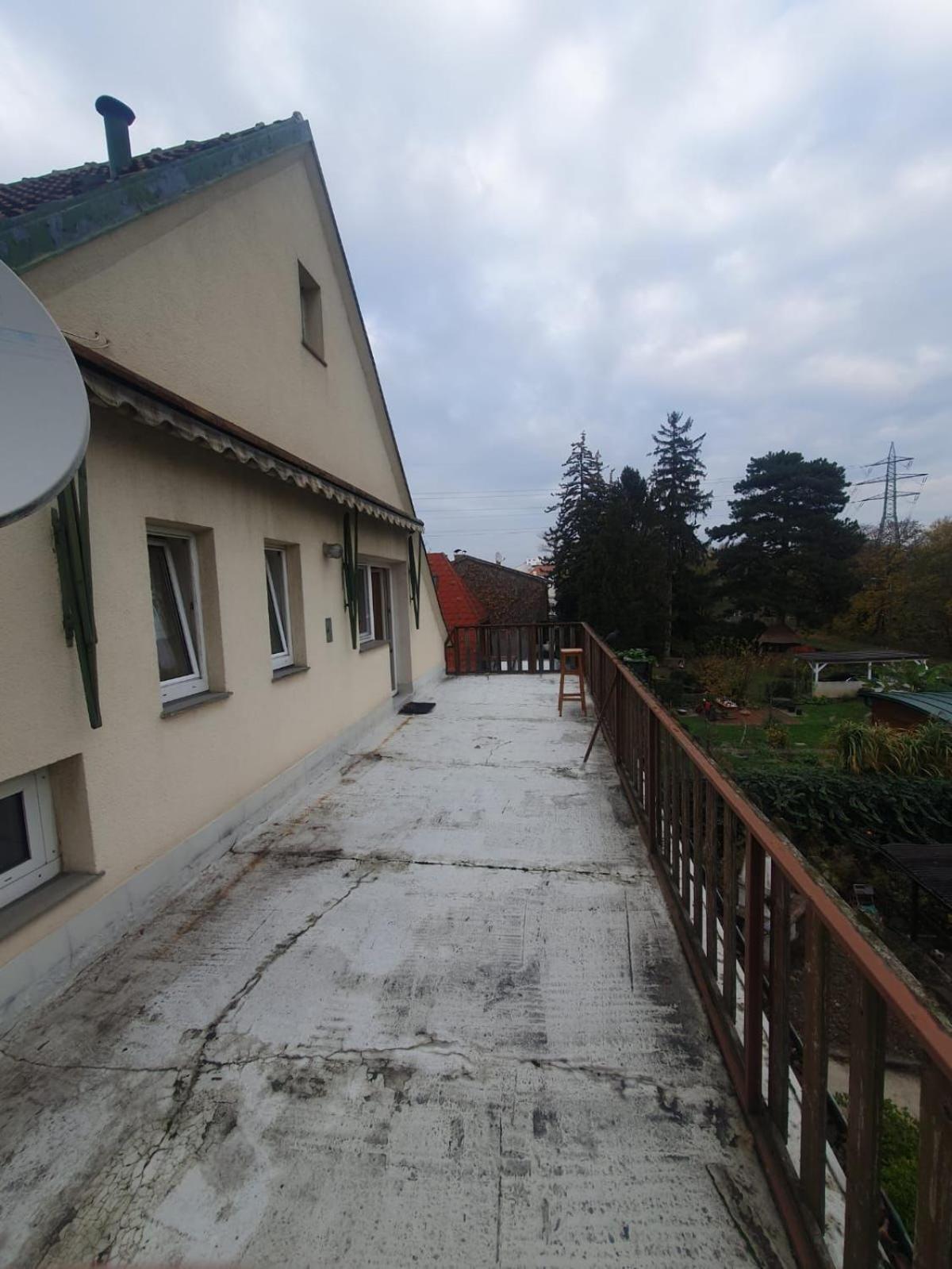 Breathtaking Shared Villa Near Danube River /W Garden And Parking Wina Bagian luar foto